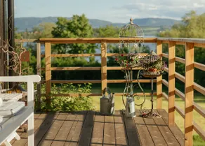 Lovely tiny house with dream view - Image 4