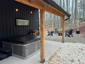 Beaver Lake Lodge/w Hot Tub - Image 4