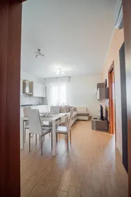 Senna Apartment - Near Ferrari & Maranello - Self check in H24 - 6 Sleeps - Image 5