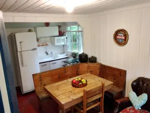 Lakefront chalet in Juquitiba - Image 3