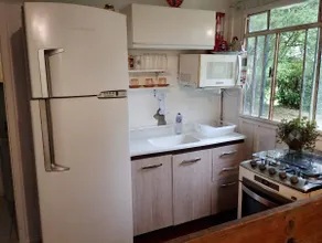 Lakefront chalet in Juquitiba - Image 4