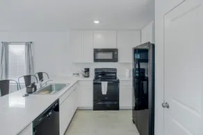 Tex Euro Stay-4 bed/2.5 Bath home near Dallas - Image 5