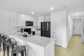 Tex Euro Stay-4 bed/2.5 Bath home near Dallas - Image 2