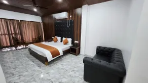 A hidden 2BHK gem in the hills of Lansdowne - Image 2