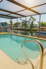 Direct gulf access! Pool, gameroom, kayaks! Bikes - Image 3