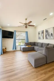 Direct gulf access! Pool, gameroom, kayaks! Bikes - Image 4