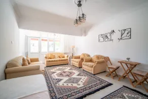 Centrally Located Home - Image 4