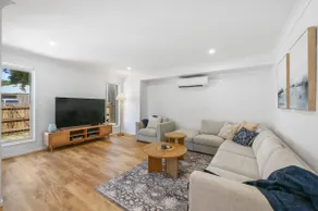 Hillview Townhouse | Modern 2 BR 2 Bath | Central! - Image 5