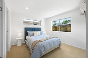 Hillview Townhouse | Modern 2 BR 2 Bath | Central! - Image 2