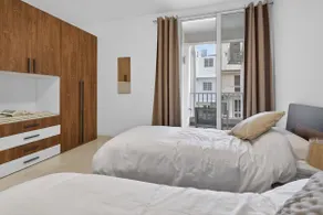 Modern Med Retreat - Image 5