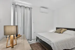 Modern Med Retreat - Image 3