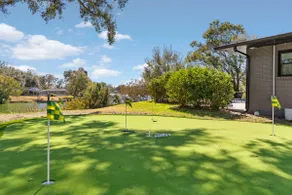 The Bentley Lakehouse: Putting Green & Game Room - Image 4