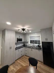 Designer 1BR Retreat • Near Beach & Downtown - Image 4