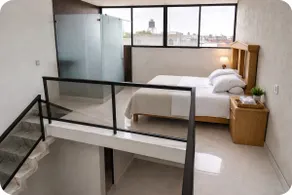 Loft 5 minutes from the airport - Image 3