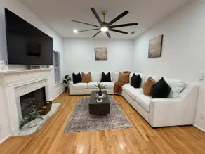 GHome, Modern Cozy 5BR 10BEDSlocated in Lilburn GA - Image 2