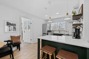 Cozy 2 Bed/2 Bath 2 minutes to LakePoint Complex - Image 5