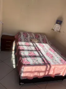 House accommodates 2 couples, 2 double beds, bathroom - Image 5