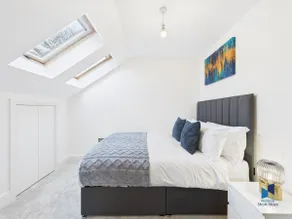 Luxurious 4-Bed Home, Sleeps 12, Free Parking - Image 4