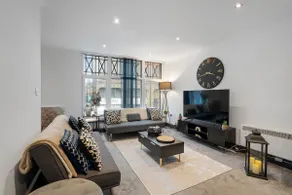 Cozy City Center Retreat | WiFi + HD TV - Image 3
