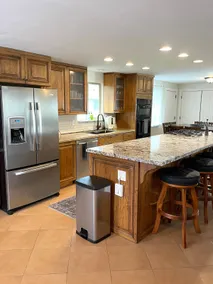 2 whole houses, Fire pit, Game room, feel at home. - Image 5