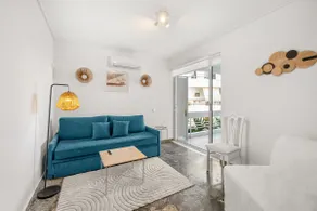 Boho Coastal Retreat with Jacuzzi, 1 min to Beach - Image 5