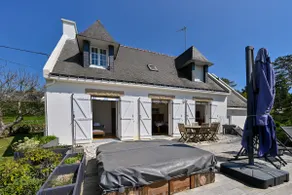 Quiet house with spa - Image 3