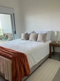 Apartment in São Lourenço between Riviera and Itaguaré - Image 4