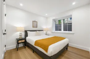 New Luxury 2BR Prime Dunbar Home - Near UBC, Downtown, Beaches & Shops - Free Parking - Image 3