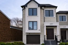 Luxury House with Open Living Space - Image 3