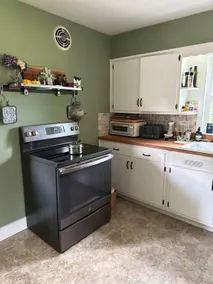 Kenny’s Cozy Cape Cod - Image 3