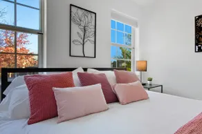 5BR Family Retreat • Sleeps 14 • Dog-Friendly - Image 5