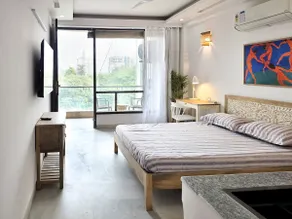③🄌① Living room + Projector + Bedroom & Balcony - Image 5