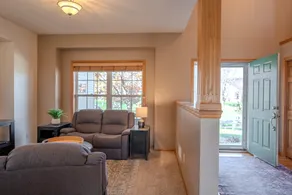 Spacious Modern 5-Bed Home – Near Twin Cities - Image 5