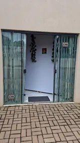 house close to everything. - Image 3