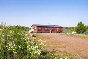 Red Pine Retreat - Image 5