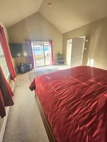 Lake View, Entire Home for Couples or families - Image 3