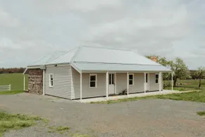 Cosy cottage with farm views15mins from Ballarat - Image 3