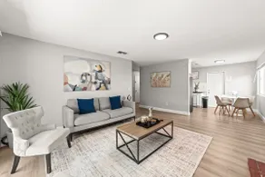 Sweet 4B2B｜Near UCR｜Fiber WiFi｜King Bed - Image 5