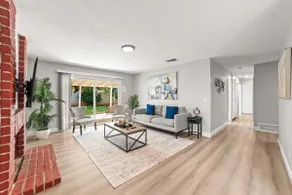 Sweet 4B2B｜Near UCR｜Fiber WiFi｜King Bed - Image 3