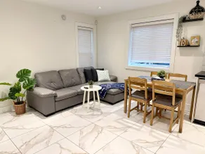 3BR 2BTH | Quiet | Spacious | Central | Modern - Image 3