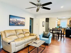 The Cozy House (entire house) - Image 2
