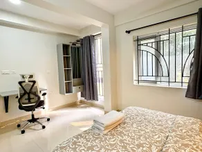 Close to Airport 1BHK • Free Parking • Fast Wi-Fi - Image 5