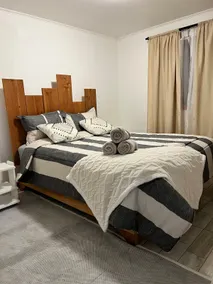 Cabin for 5, with WIFI and pool - Image 4