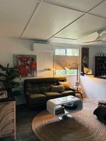 ‘Sugarbag Cottage’ Cosy, central, modern retreat - Image 3