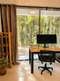 Lakehouse in the Old Rainforest - Image 5