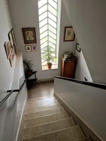 Safe, Modern & Spacious Ancestral Home in Kolkata! - Image 5