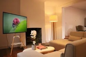 Sunset Oasis | 4BR Heritage, Walk to Wharf + CBD - Image 2