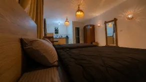 Boho Nest Palm Roof |Bright Boho Studio Near Beach - Image 5