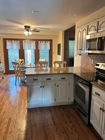 Linda's Lovely Home - Image 3