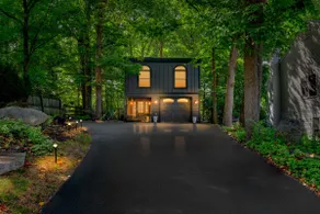 Luxury 5BR Getaway, Hot Tub, Game Room & Fire Pit - Image 2